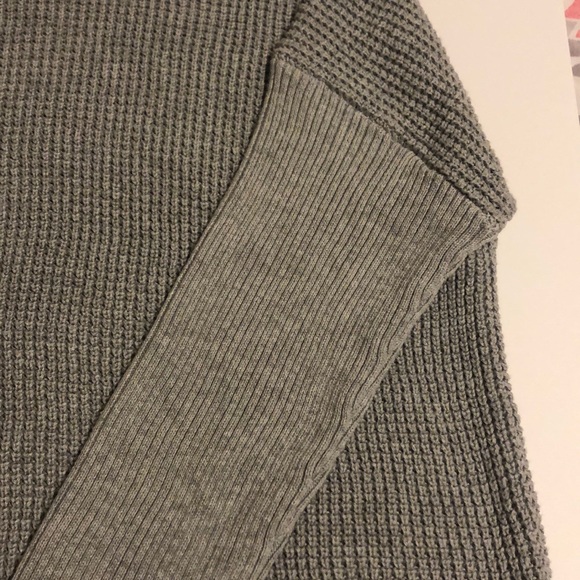 Michael Kors Pearl Heather Turtleneck - Picture 6 of 11